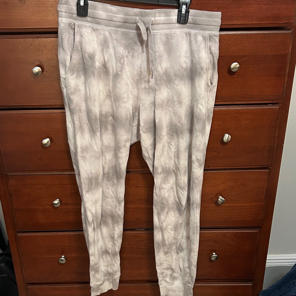 Old Navy Gray Knit Apparel